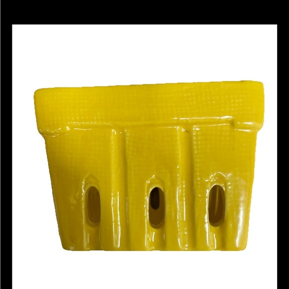 Creative Co-Op Porcelain Stoneware Berry Dish Orchid Planter 4x4 Yellow New NWT - Picture 4 of 8